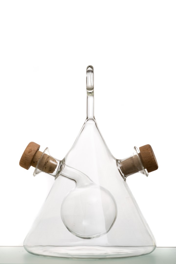 0800226 Gio Oliera Clear Glass Pyramid Oil & Vinegar Dispenser - Image 1